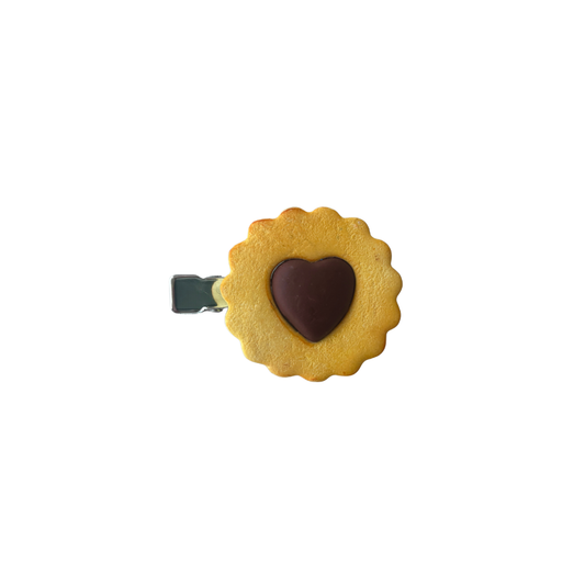 biscuit hair clip